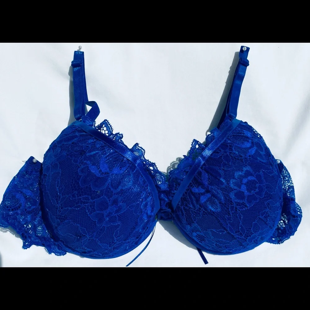 NWT Brazilian Style Women’s Sexy Underwired Padded Royal Blue Lace Bra - Large - Picture 2 of 11